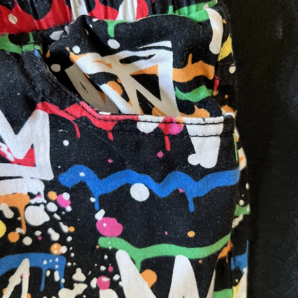 Fresh Prince of Bel-Air Shorts Mens L Stretch Twill Grafitti‎ 90s All Over Print
